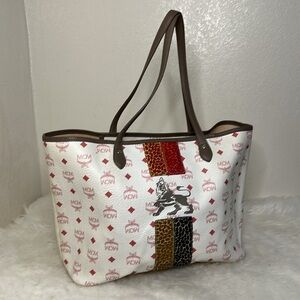 💯Authentic MCM Tote Handbag🍀